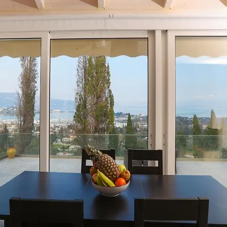 Thea Marina View شقة *